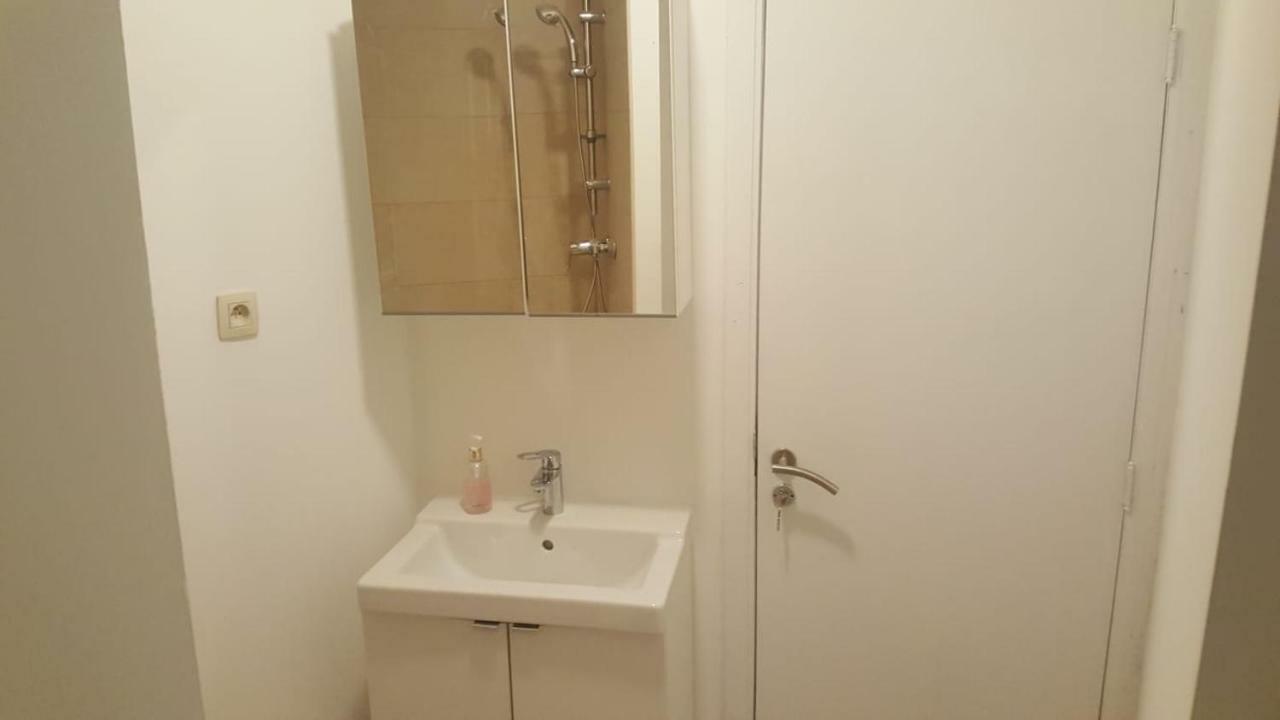 Central Appartment 2 Bedrooms 브뤼셀 외부 사진